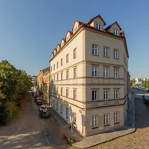 Minimino Praga